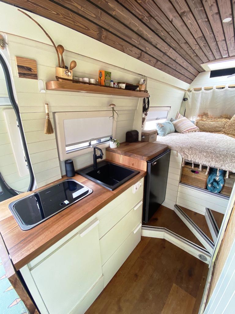 Img 20200917 Wa0001 Interior Sprinter 4x4 camper