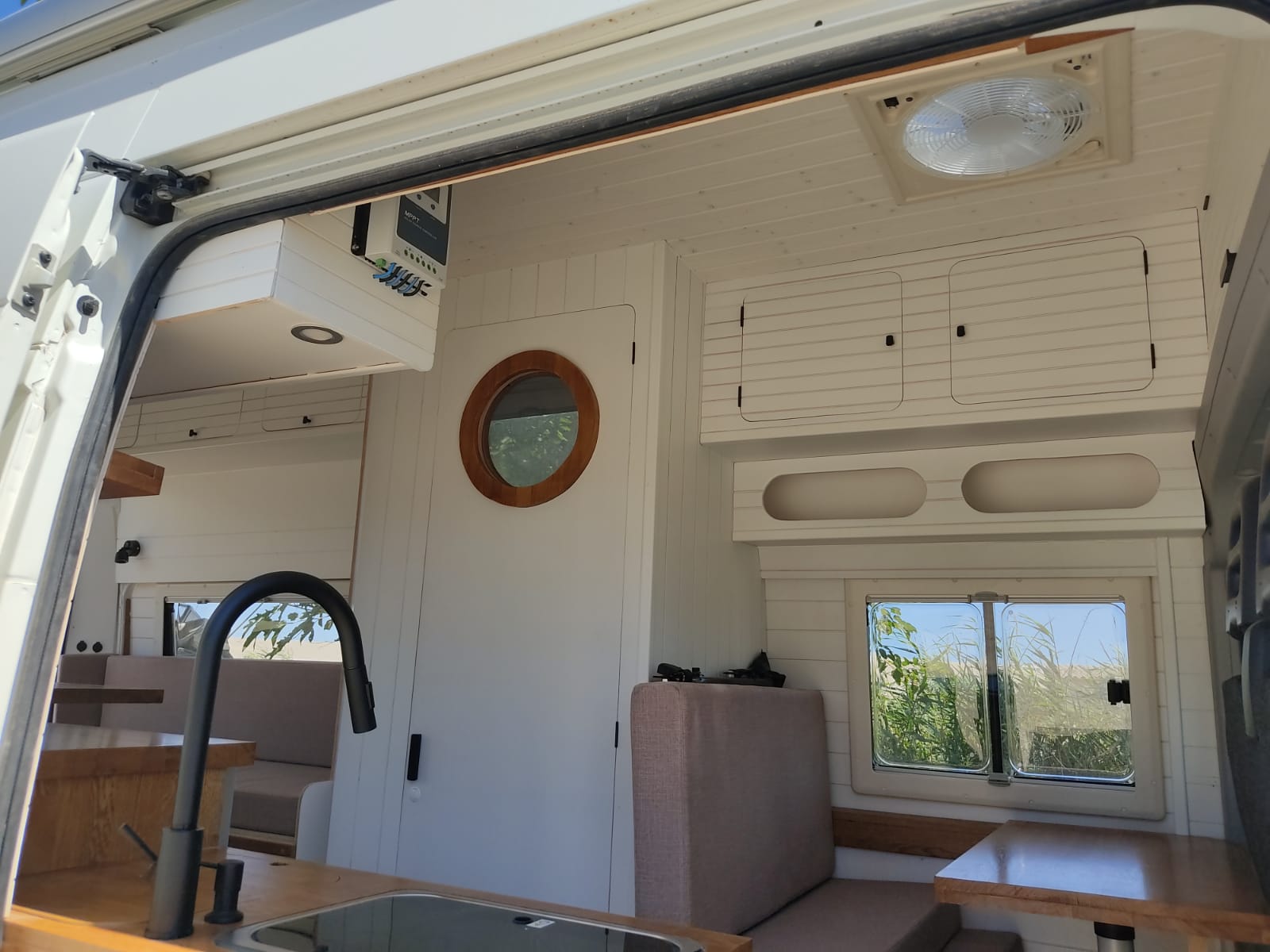 Whatsapp Image 2021 07 14 At 12.33.32 interior furgoneta camper L4